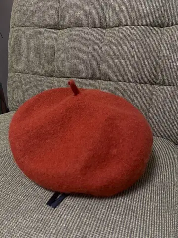 베레모 빨간색