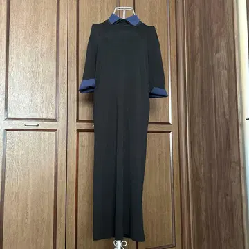 room no.8 블랙 롱 원피스 네이비 옷깃 소매