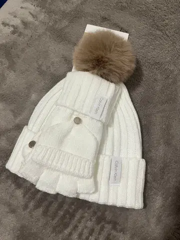 새상품 Calvin Klein 캘빈클라인 니트 모자 장갑 2세트