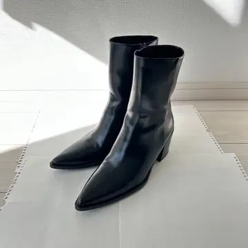 H&M 블랙 가죽 스틸레토 부츠 사이즈 39