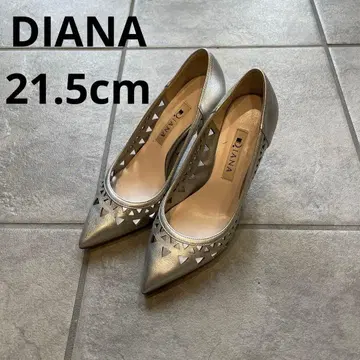 DIANA, 컷워크 실버 펌프스
