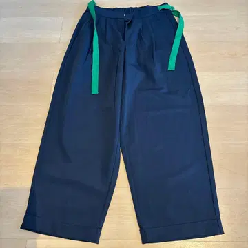 FORME 네이비 와이드 팬츠 그린 리본 포함 셋업 가능