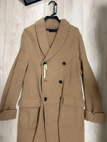 베이지 더블 브레스트 체스터 코트