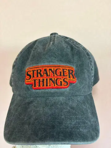 STRANGER THINGS 니코앤드 콜라보 캡