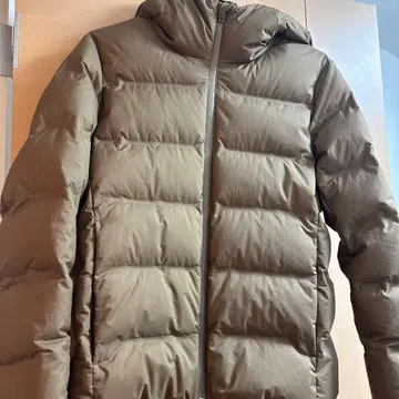 UNIQLO 심리스 다운 자켓 M