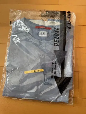 CP 컴퍼니 맨투맨