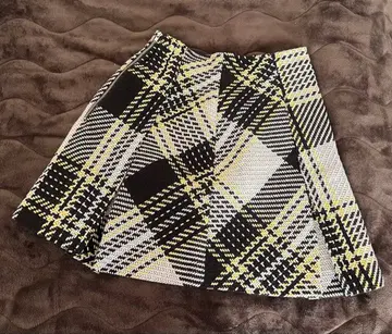 SNIDEL 체크 무늬 미니 스커트