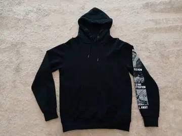 AZUL 블랙 후드티