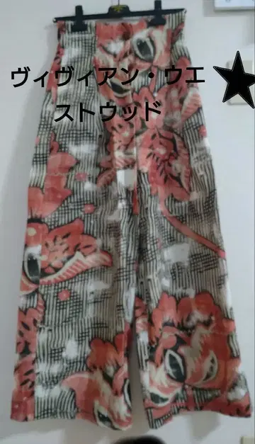 [ 새상품급 ] 비비안 웨스트우드 꽃무늬 와이드 팬츠