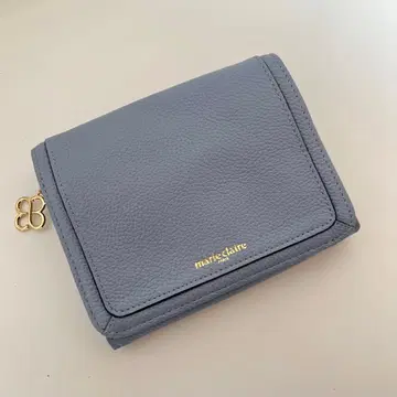 새상품급 marie claire 마리끌레르 접이식 지갑 소가죽
