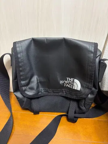 THE NORTH FACE 메신저 백 블랙