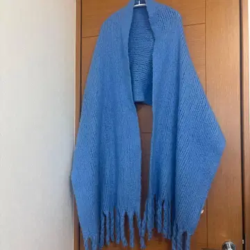 라이트 블루 프린지 머플러 스튜디오 클립