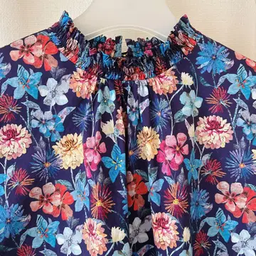 햄스테드 풀오버 셔츠 리버티 플로럴 레터스 타나론