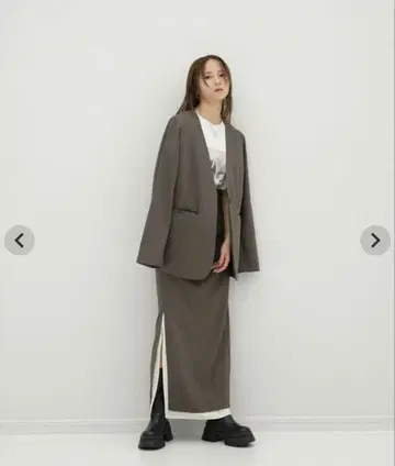 Reurie' 오리지널 사이드 개더 롱 슬릿 스커트 브라운