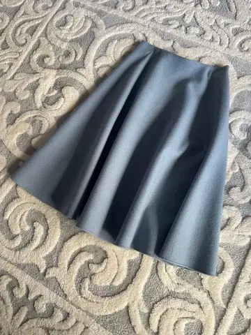 Viaggio Biu 스커트 스카이블루 size 2 새상품급