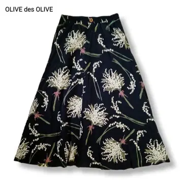 올리브 데 올리브 꽃무늬 플레어 스커트
