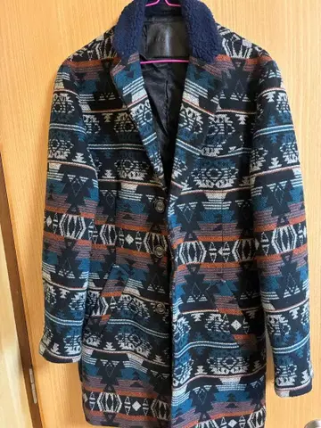 기하학 패턴 롱 코트 플리스 옷깃