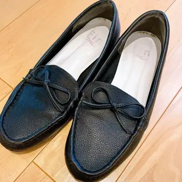 Fin 가죽 리본 포함 로퍼 천연 가죽