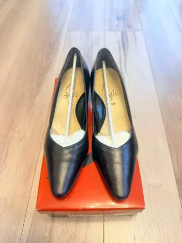 스타일 랩 블랙 펌프스 22.0cm