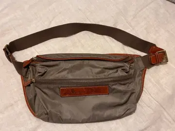 Felisi 바디백 427 베이지 계열 새상품급