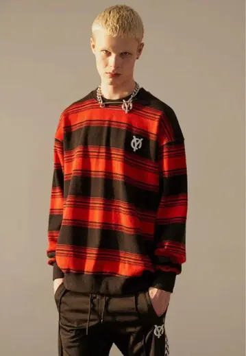 QY 크루넥 트레이닝복 L 블랙 레드 스트라이프