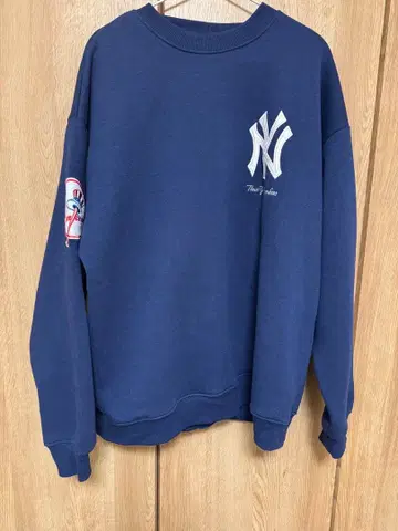 새상품급 뉴욕 양키스 야구 트레이닝복 맨투맨 L 네이비