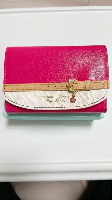 Samantha Thavasa 삼단 접이식 지갑