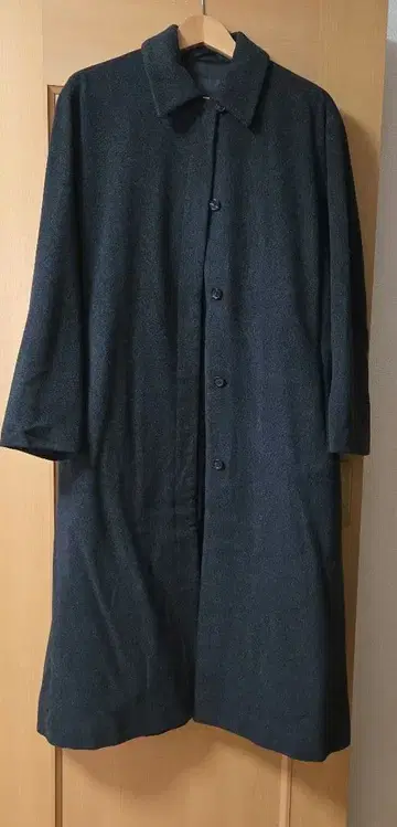 새상품급 다크 그레이 롱 코트