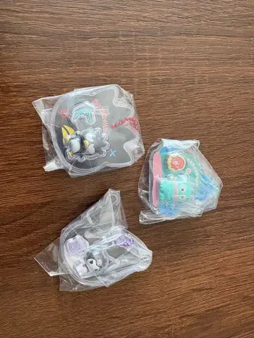 산리오 아크릴 키링 3개 세트 쿠로미