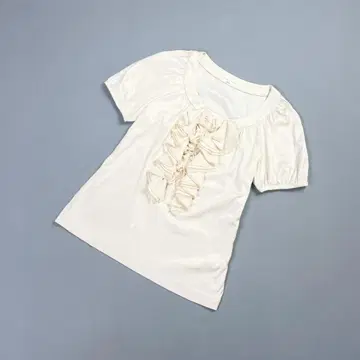 새상품급 투 비 시크 프릴T셔츠 반팔 광택감 아이보리 2*LD285