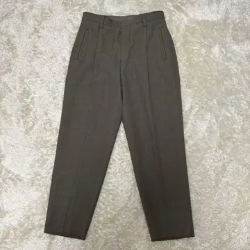 새상품급 투모로우랜드 TOMORROWLAND 이지 슬랙스 사이즈 46