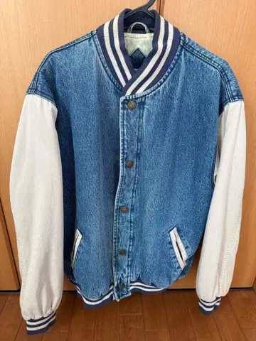 데님 바시티 자켓