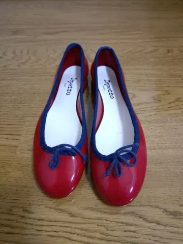 레페토 빨간색 레인 슈즈 발레 슈즈 리본