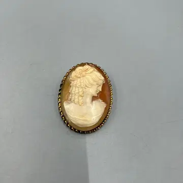 245 빈티지 카메오 브로치 여성의 옆모습
