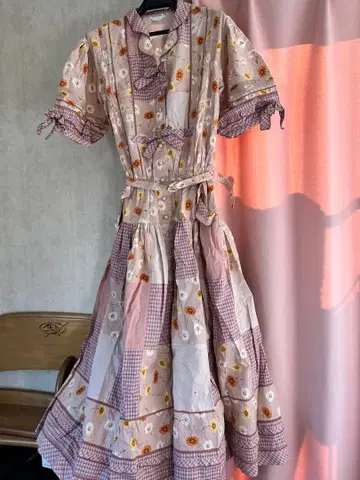 핑크하우스 PINKHOUSE 패치워크 거베라 패턴 원피스