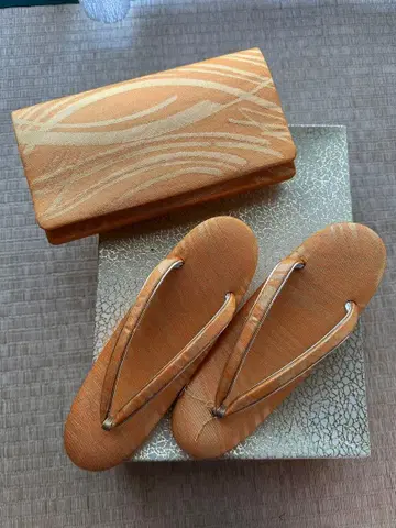 봄 조리 자수 백과 조리 세트 일본 의류 오렌지 금 호몬기 결혼식