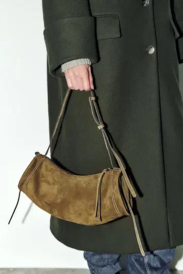 Zara 스웨이드 보울링백 스웨이드 더플백 카키