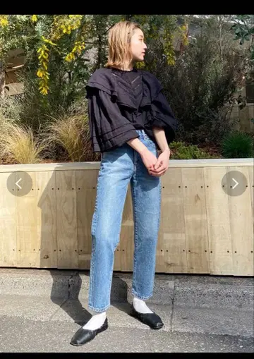 ungrid 하이웨스트 슬림 테이퍼트 데님 25