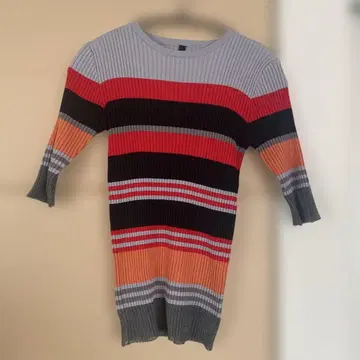 AULA AILA 반팔 니트 0 사이즈 스트라이프