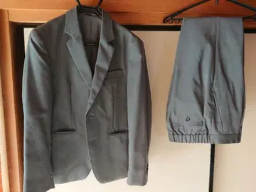 새상품급 쉽스 캐주얼 수트 S