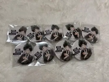 히로아카 데쿠 미도리야 이즈쿠 캔뱃지 수트