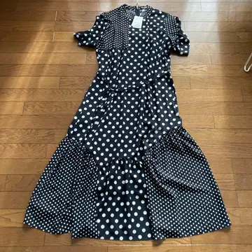 미사용 새상품 택 포함 FRAPBOIS 도트 무늬 롱 원피스