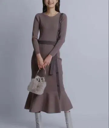 리랜드트루 머메이드 니트 원피스 모카