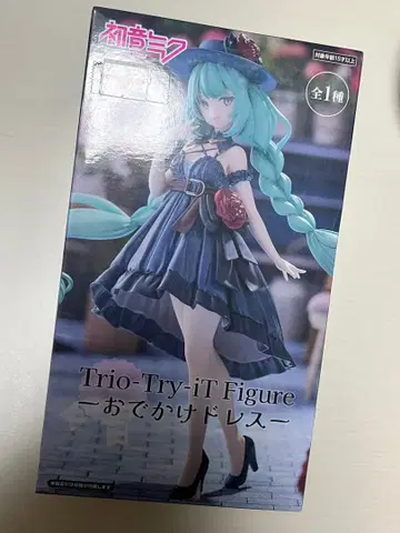 하츠네 미쿠 Trio-Try-iT Figure -외출 드레스-
