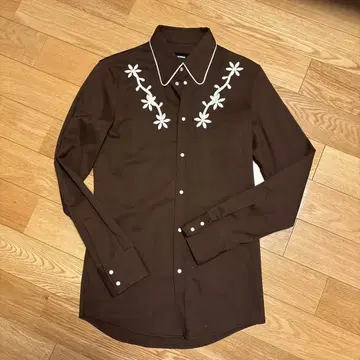 [새상품급] DSQUARED2 꽃무늬 자수 브라운 셔츠 46