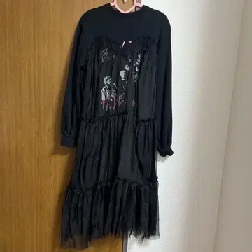 jouetie 블랙 프릴 원피스