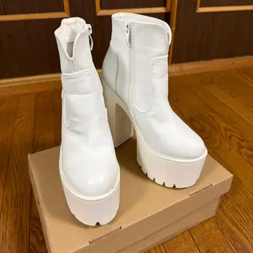 웨딩 부츠 통굽 23.5cm