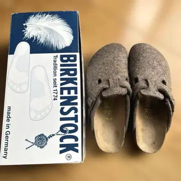 BIRKENSTOCK 보스턴 펠트 38 박스 있음