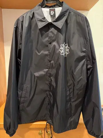 RIZE WINDBREAKER