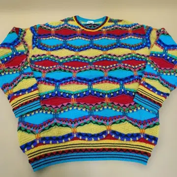 ficce 3D 니트 스웨터 돈 코니시